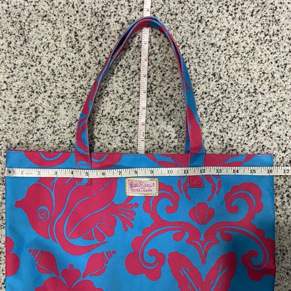 Lilly Pulitzer Blue and Pink Tote Bag - Picture 11 of 11